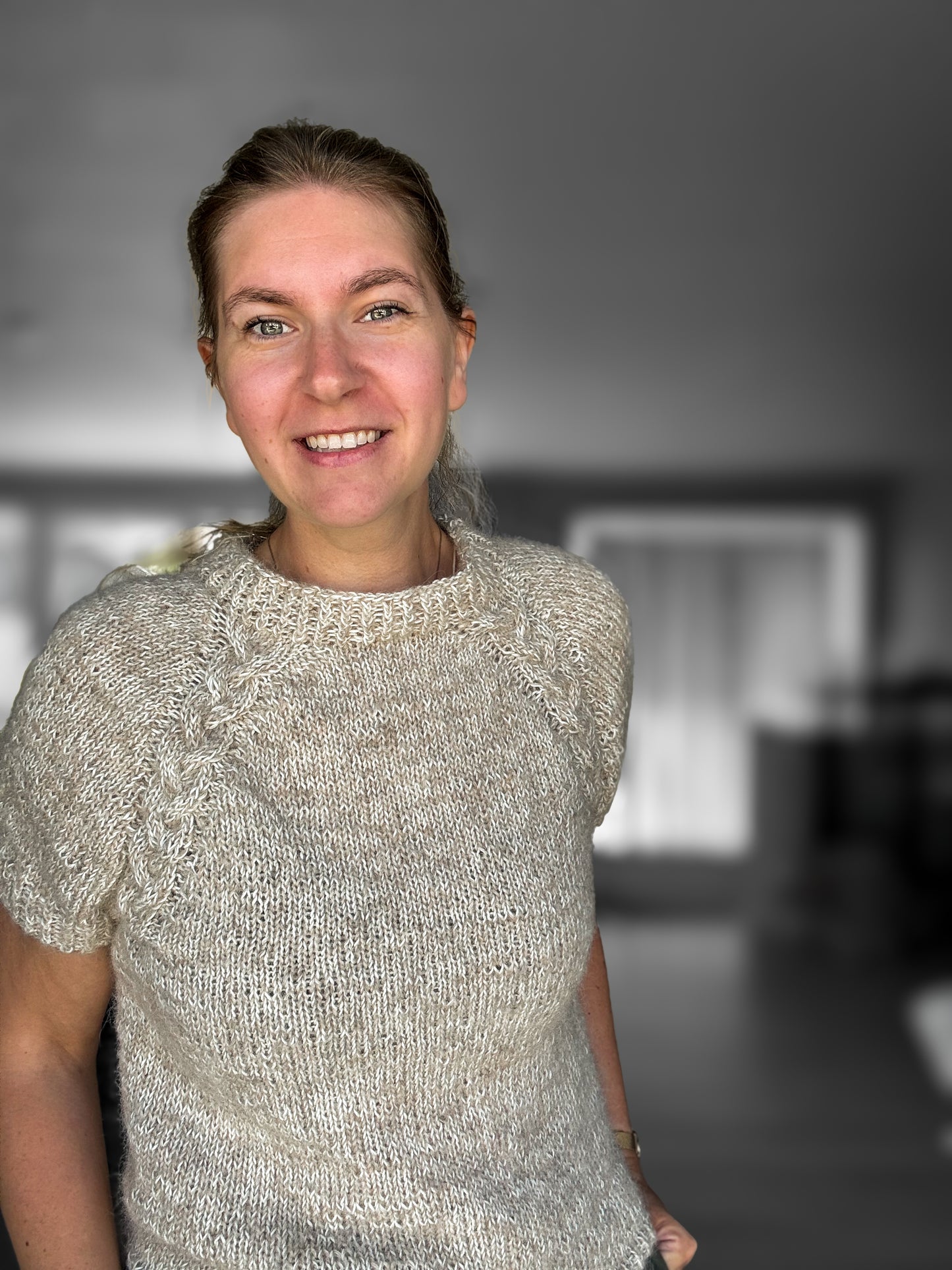 Kardemomme T-skjorte strikkeoppskrift